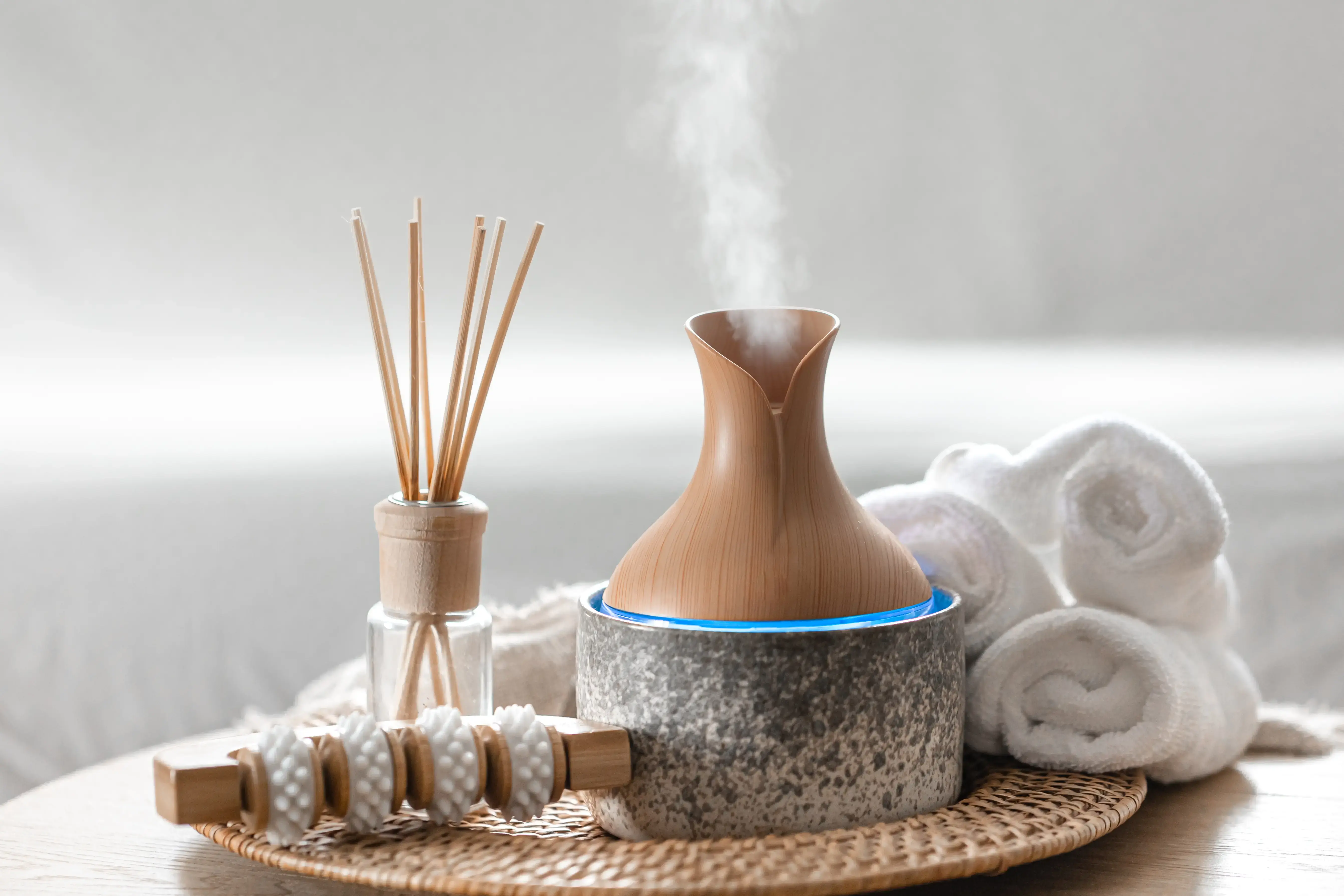 essential-oil-aroma-diffuser-humidifier-diffusing-2025-03-16-13-41-49-utc