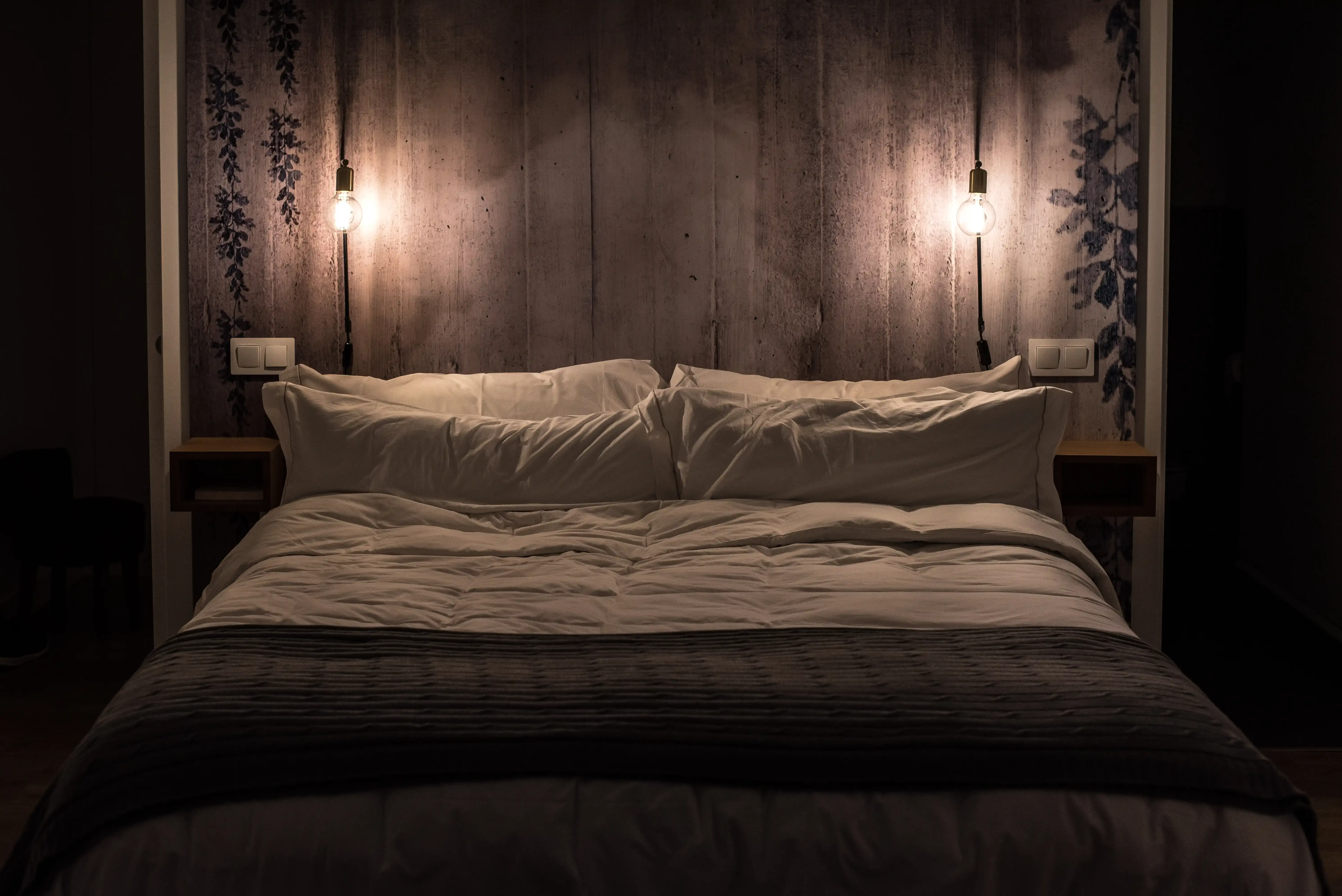 modern-bedroom-interior-design-by-night-2024-10-16-12-48-18-utc