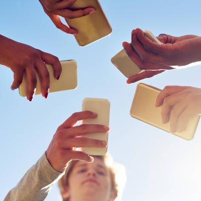 Tips for Meaningful Conversations in the Age of Distractions